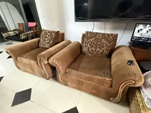 সোফা সেট তিন সিটার + দুটি সিঙ্গেল সিটার