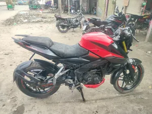 Bajaj Pulsar NS 160 2019 Red