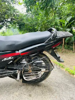 H Power STAR-100 2012 Black