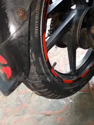 বাজাজ পালসার ১৩৫ এলএস ২০১২ রেড