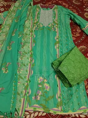 আড়ং এর ড্রেস