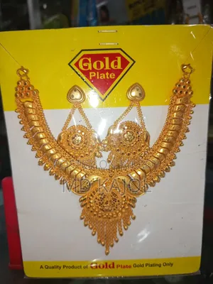 City Gold Necklace