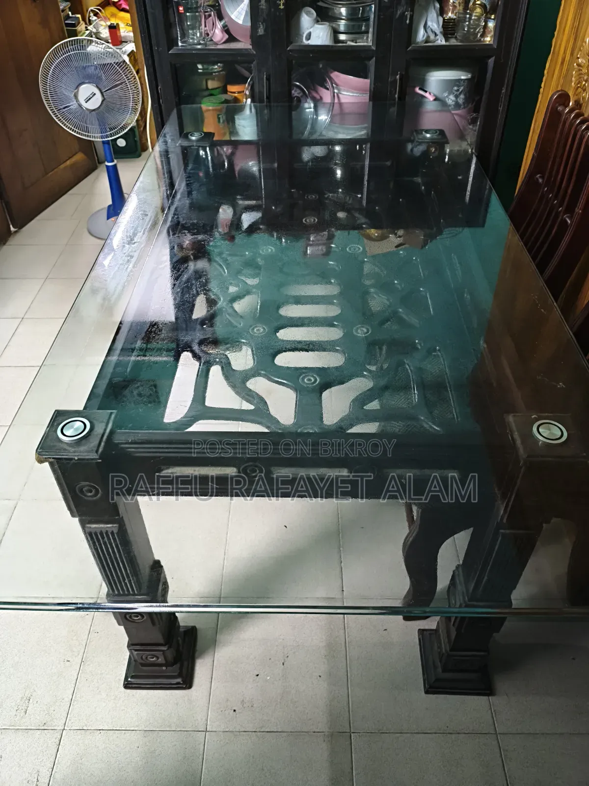 Dinning Table