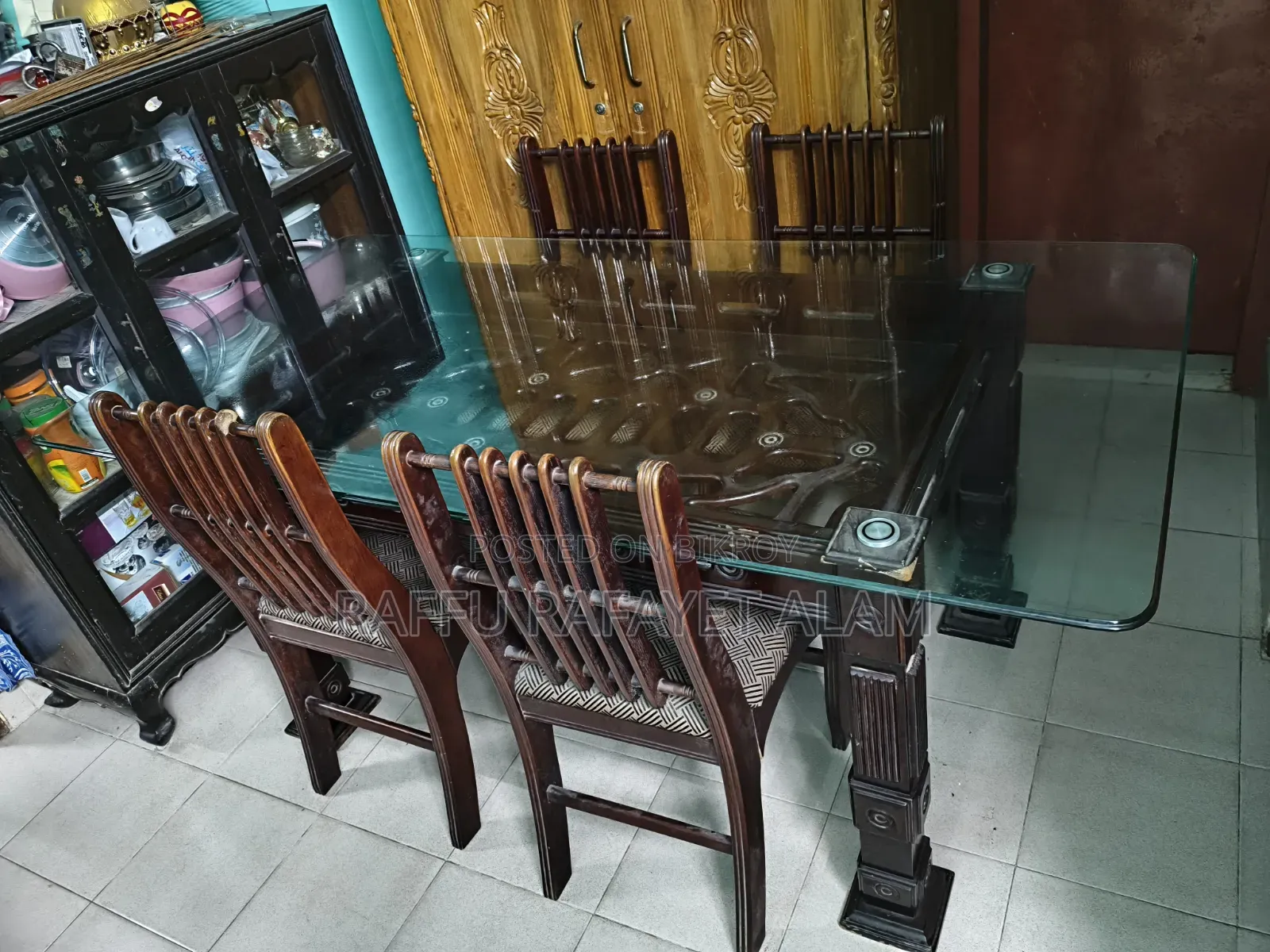 Dinning Table
