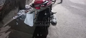 TVS Apache RTR 160 2V 2017 Red
