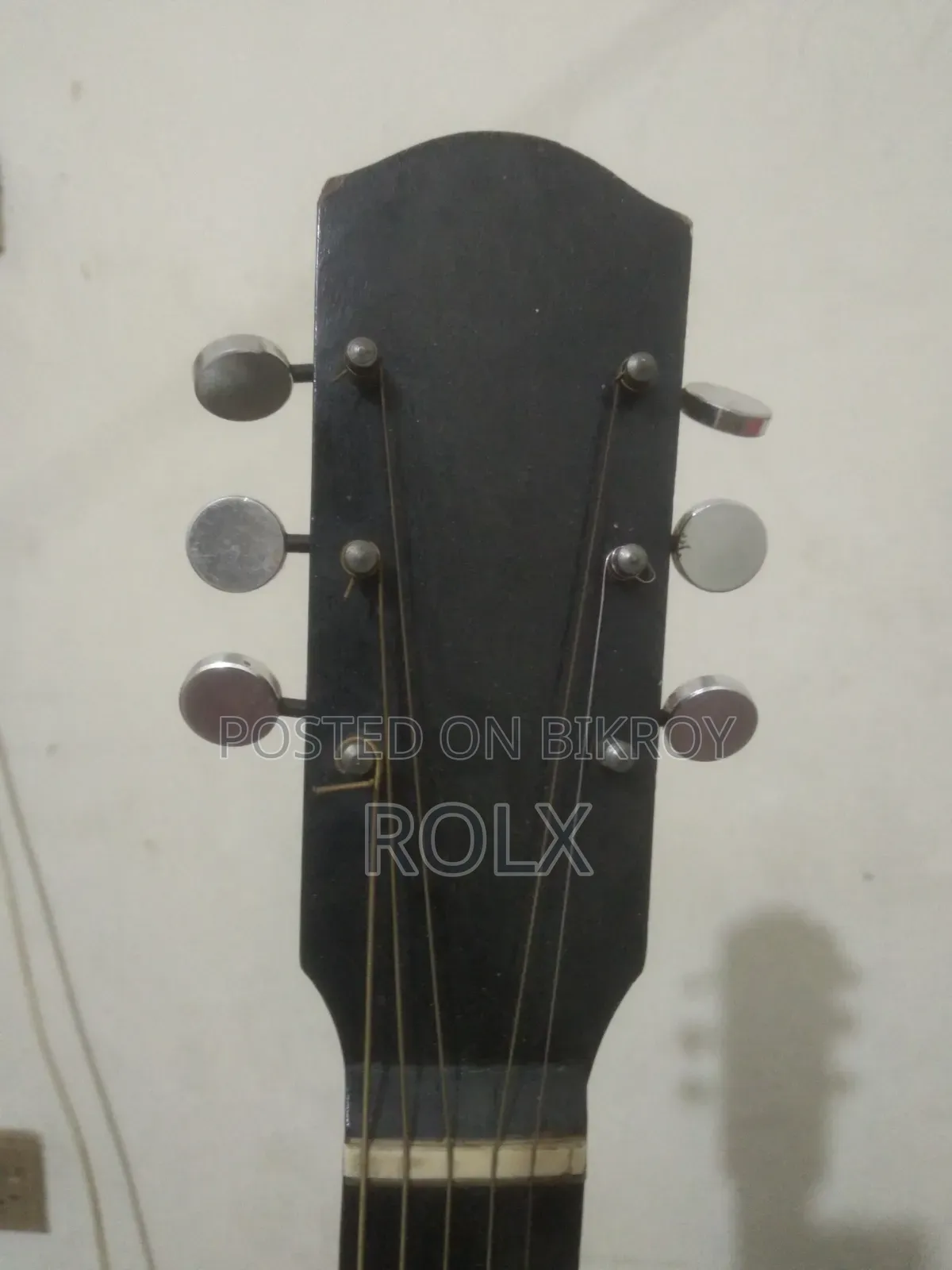 Guitar Need Money So Will Sell