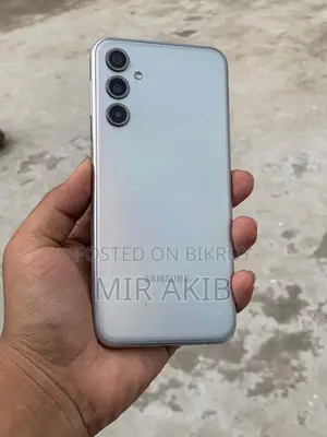 স্যামসাং গ্যালাক্সি এম৩৪ ৫জি ১২৮ জিবি গোল্ড