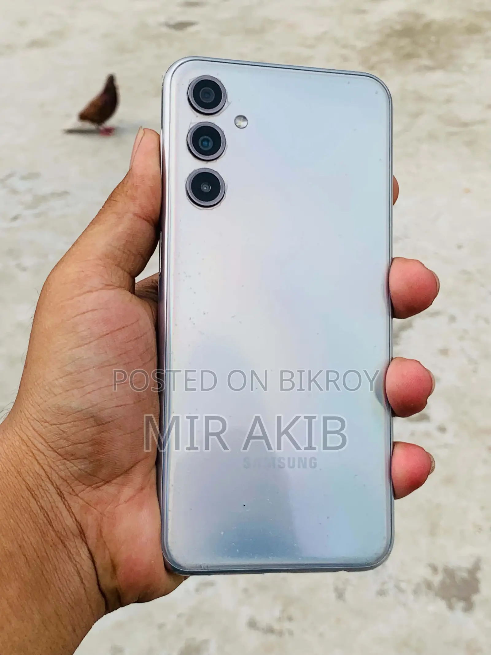 স্যামসাং গ্যালাক্সি এম৩৪ ৫জি ১২৮ জিবি গোল্ড