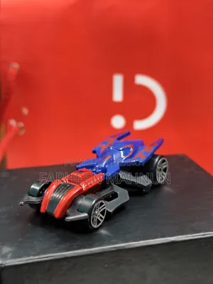 Hot Wheels Marvel Spider-Man Toy Car