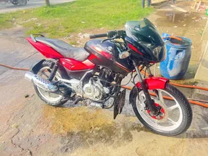 Bajaj Pulsar 150 2018 Red