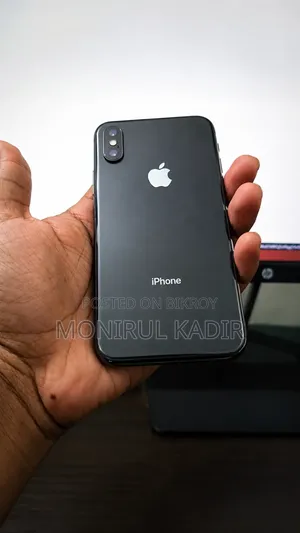 অ্যাপল আইফোন এক্সএস ৬৪ জিবি ব্ল্যাক