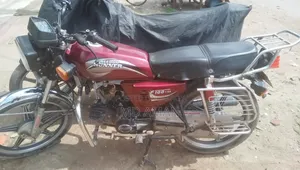 রানার বুলেট ১০০ ২০২০ লাল