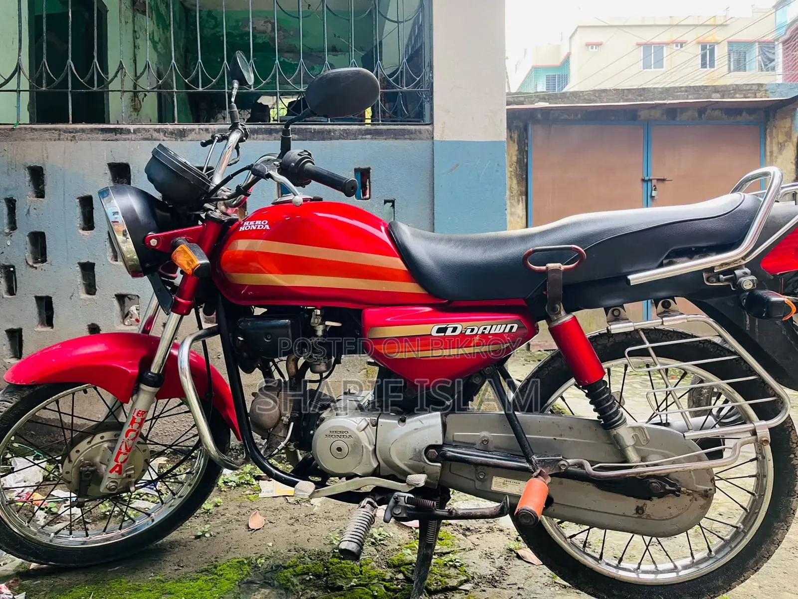 Hero Dawn 100 2016 Red