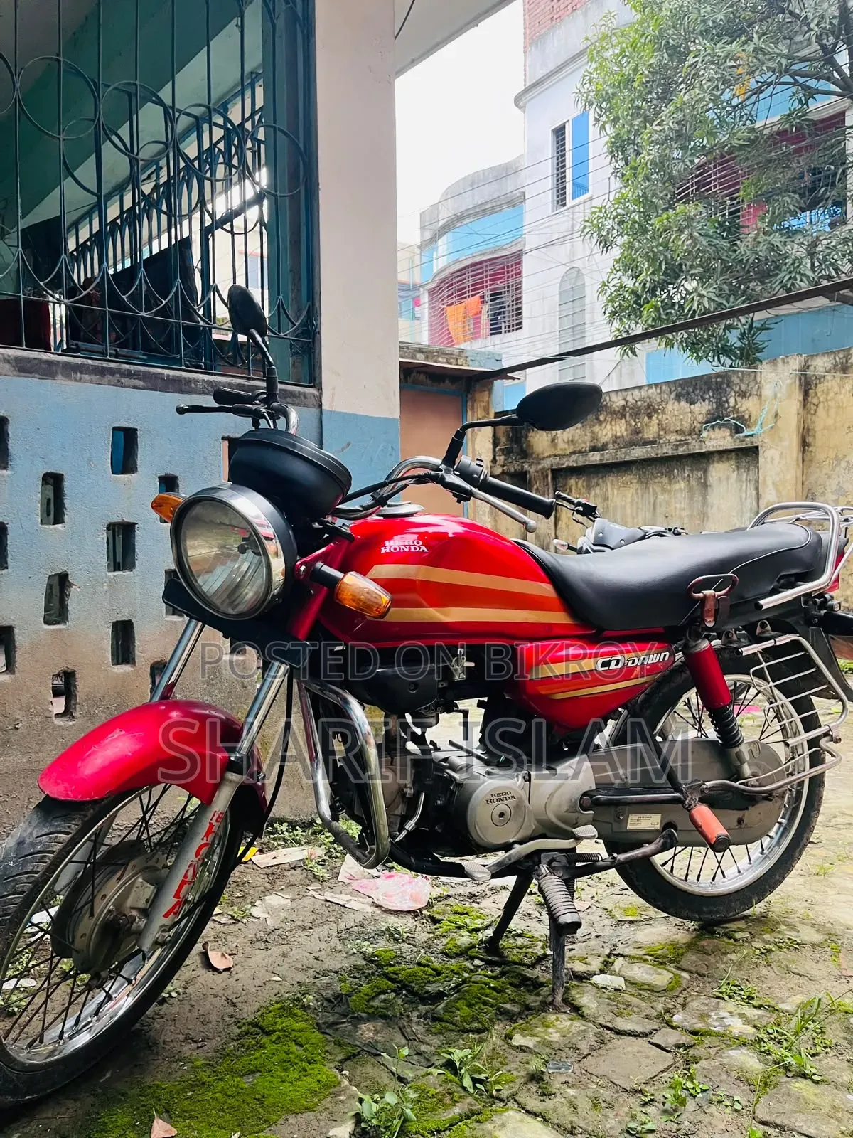 Hero Dawn 100 2016 Red