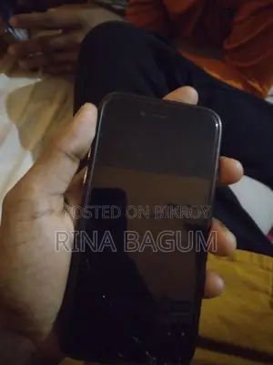 অ্যাপল আইফোন এসই (২০২০) ৬৪ জিবি ব্ল্যাক