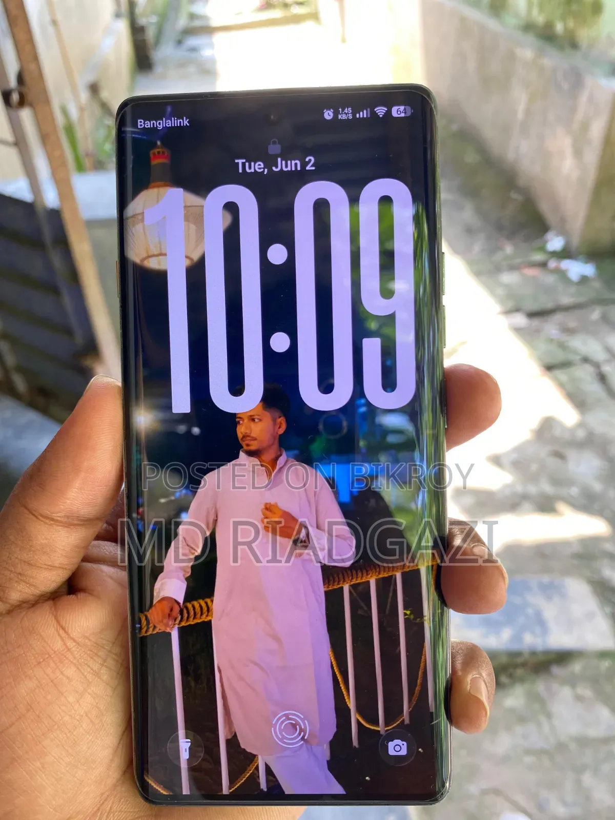 টেকনো ক্যামন ৪০ প্রো ৪জি ২৫৬ জিবি ব্ল্যাক