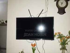 বিক্রির জন্য একটি টিভি