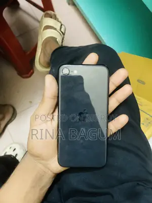 অ্যাপল আইফোন এসই (২০২০) ৬৪ জিবি ব্ল্যাক