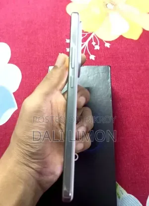 Vivo iQOO Neo10 128 GB White