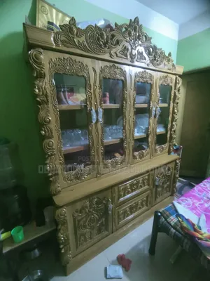New Showcase for Sale