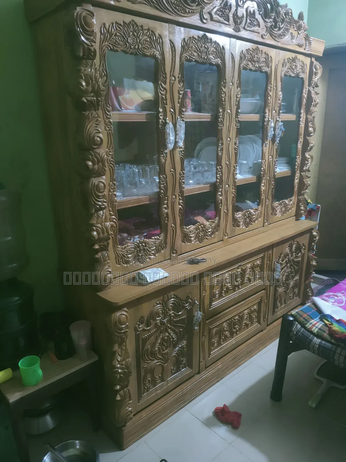 New Showcase for Sale