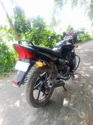 রানার বুলেট ১০০ ২০১৬ কালো