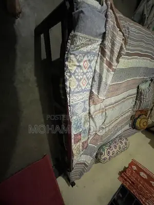 ডাবল সাইজ স্টিলের খাট বিক্রয় (ব্যবহৃত, ভালো কন্ডিশন)
