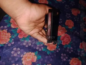 Vivo Y18 128 GB