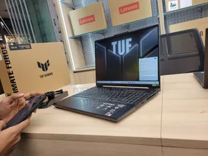 Laptop Asus TUF Gaming A16 16GB AMD Ryzen 5 SSD 512GB
