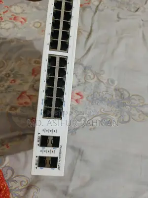 ফরর্টিনেট ফরটিসুচ এফএস-১২৪এফ ২৪-পোর্ট ম্যানেজড গিগাবিট সুইচ (৪×১০জি এসএফপি