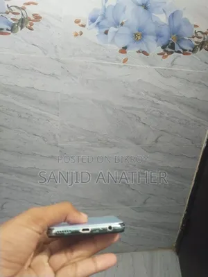Vivo Y17 128 GB Blue