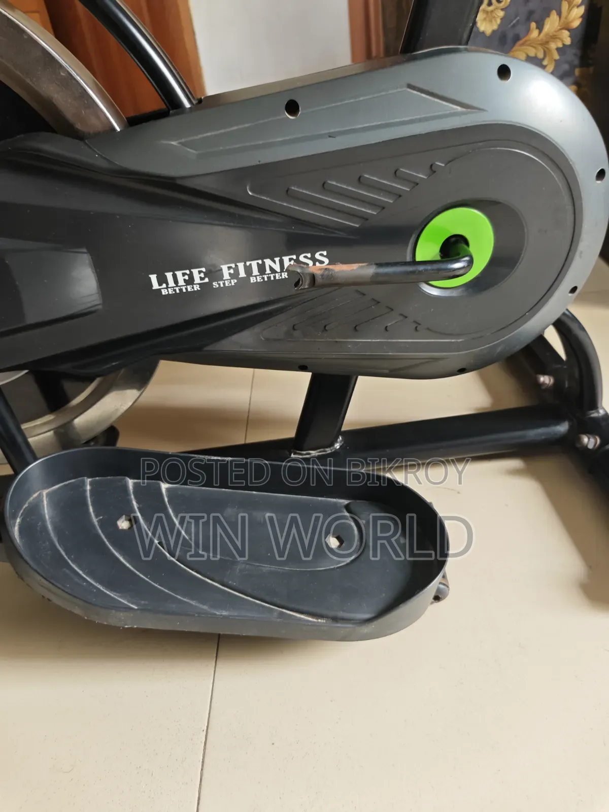 Cross Trainer Machine /Cycle