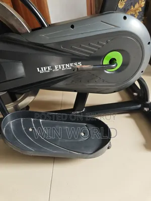 Cross Trainer Machine /Cycle