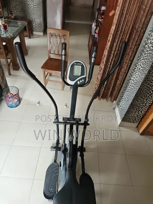 Cross Trainer Machine /Cycle