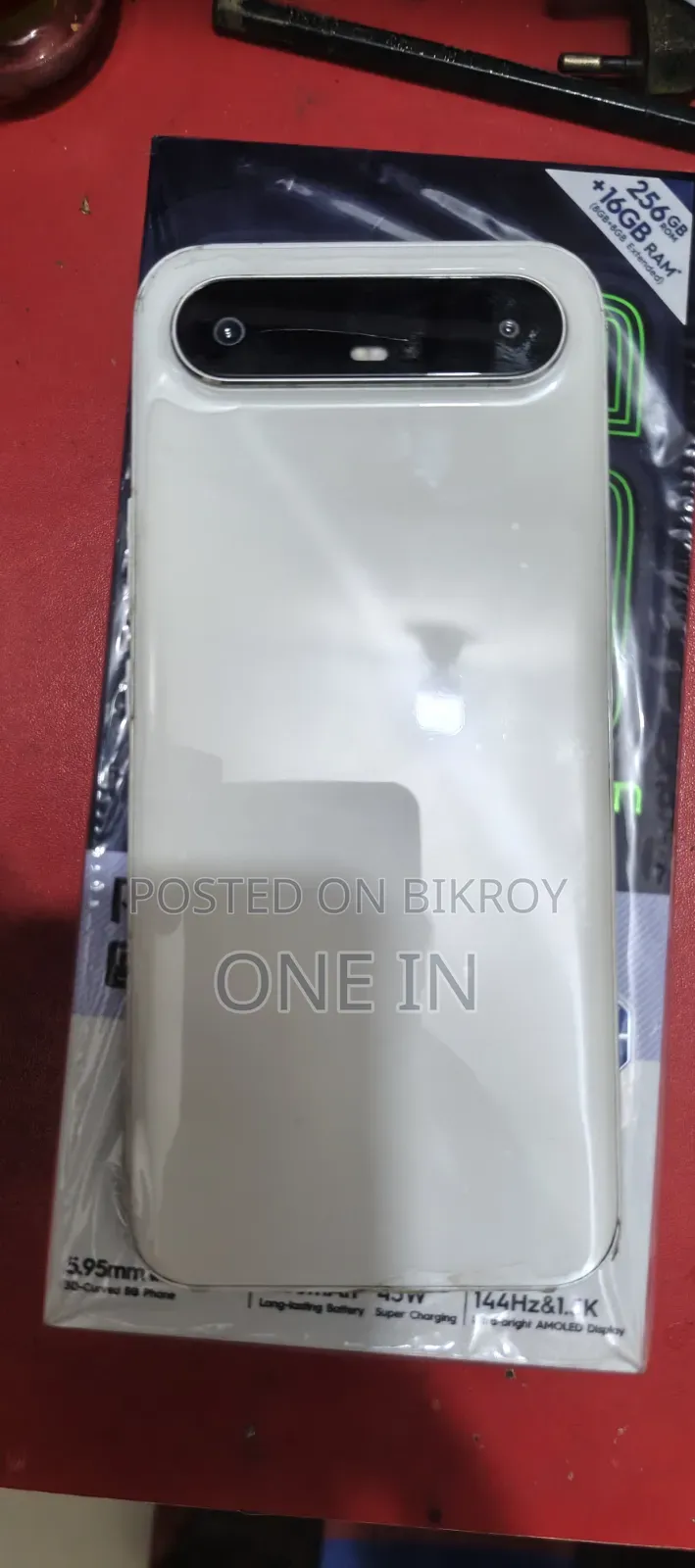 Tecno Pova Slim 5G 256 GB White