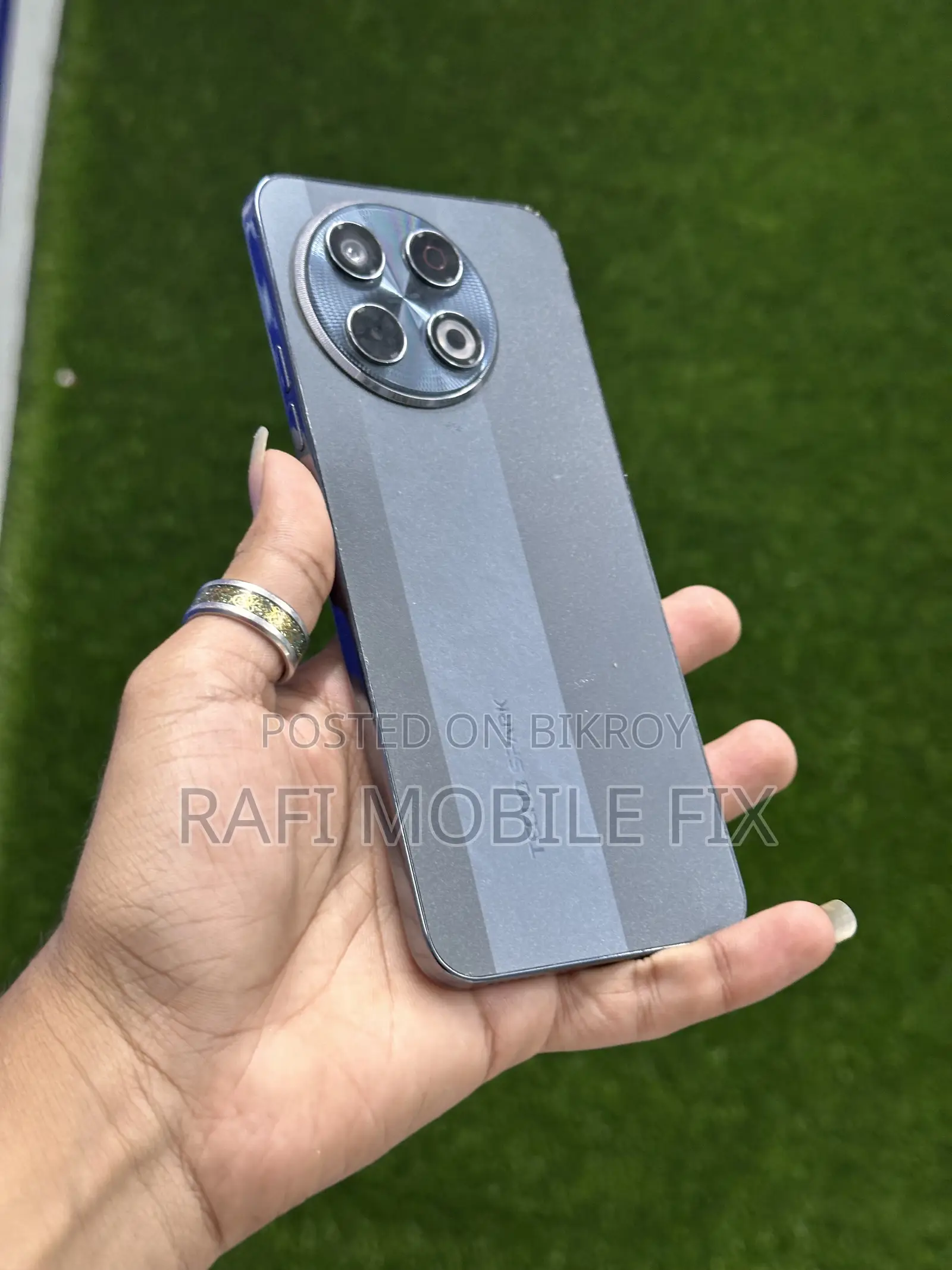 Tecno Spark 30 128 GB Black