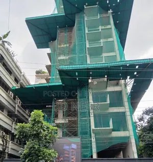 গুলশানে ৪ বেডরুমের অ্যাপার্টমেন্ট বিক্রির জন্য