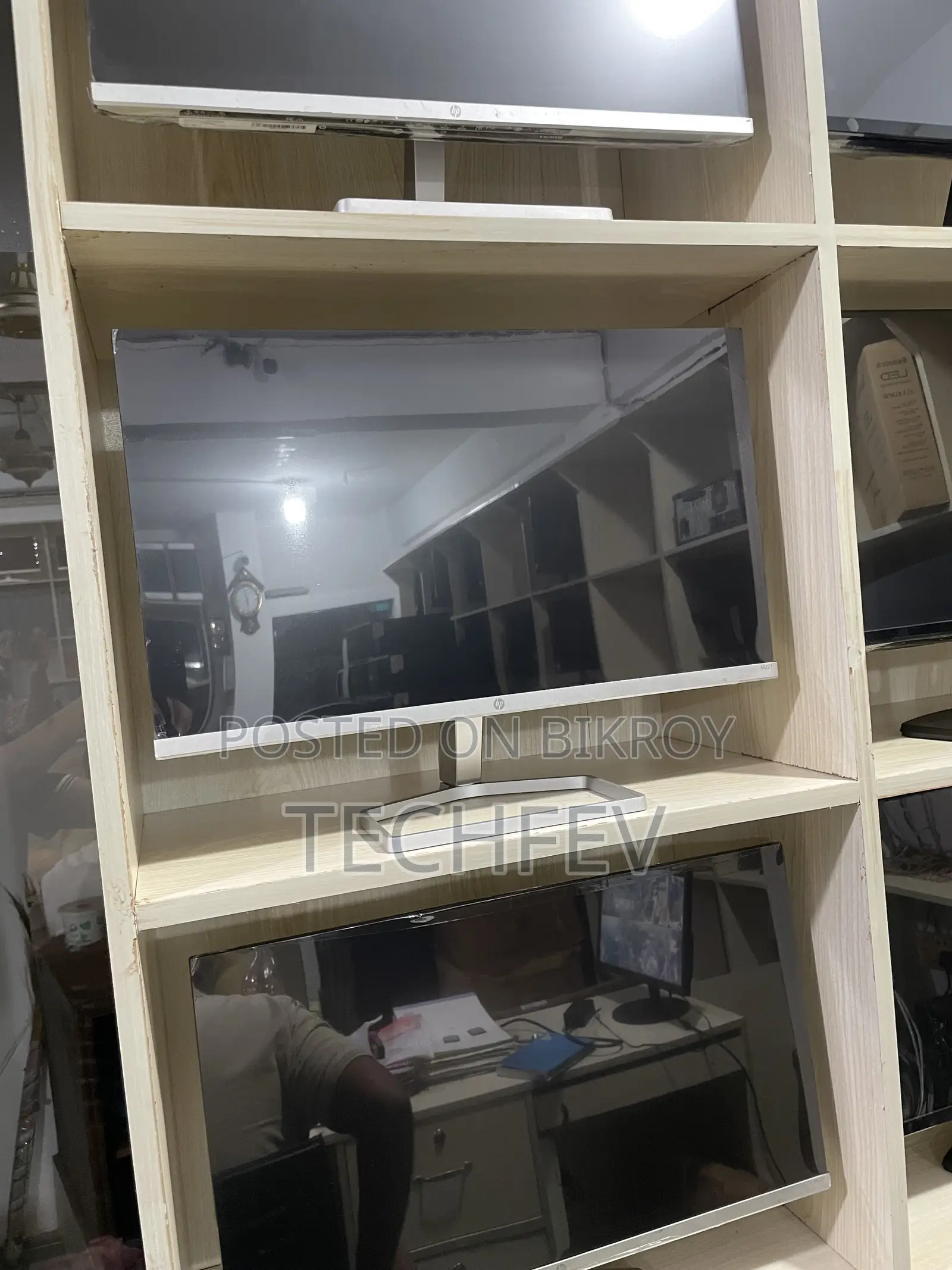 HP M22f 22" FHD IPS Monitor Used