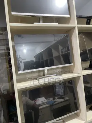 HP M22f 22" FHD IPS Monitor Used
