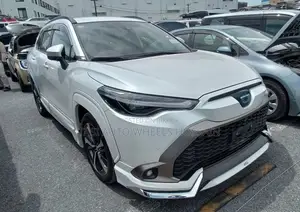 Toyota Corolla Cross 1.8 Hybrid FWD 2022 Pearl