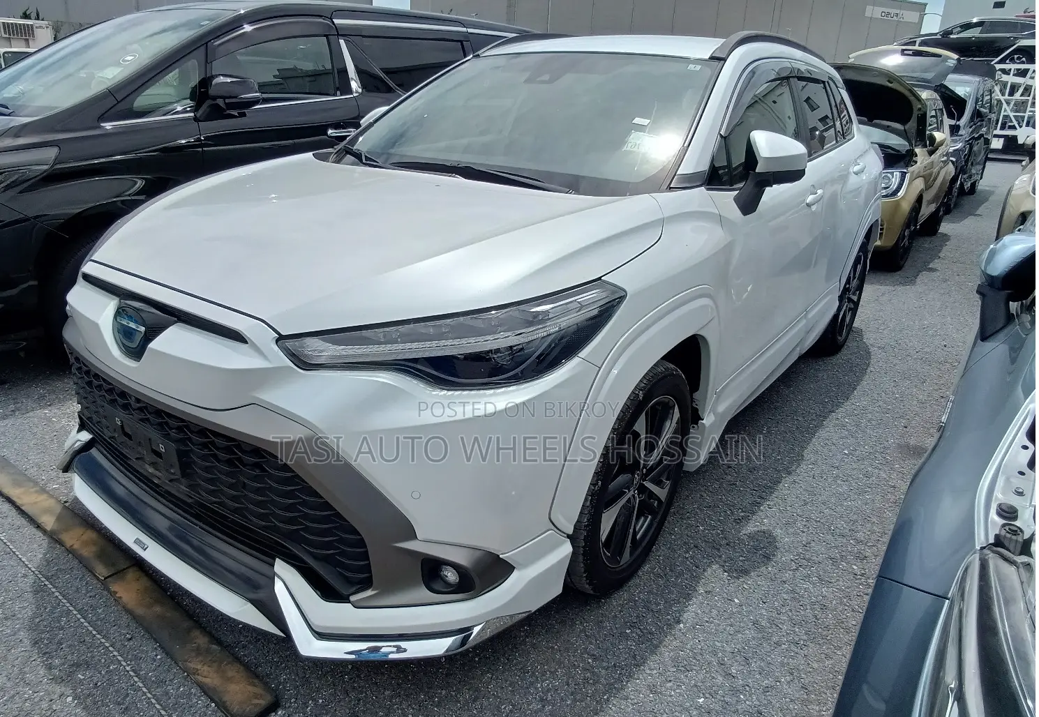 Toyota Corolla Cross 1.8 Hybrid FWD 2022 Pearl