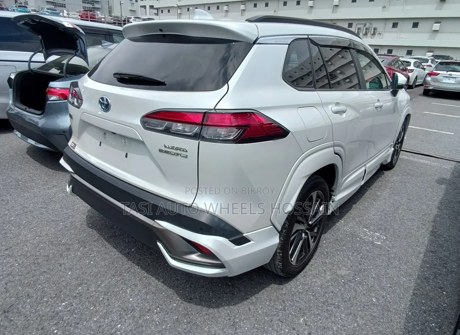 Toyota Corolla Cross 1.8 Hybrid FWD 2022 Pearl