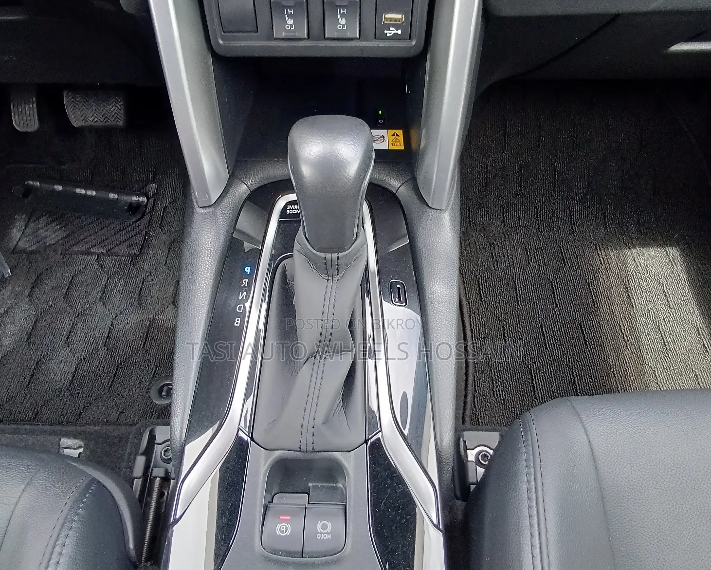 Toyota Corolla Cross 1.8 Hybrid FWD 2022 Pearl