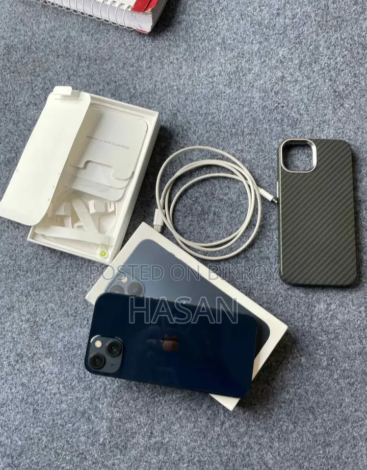 Apple iPhone 13 128 GB Black