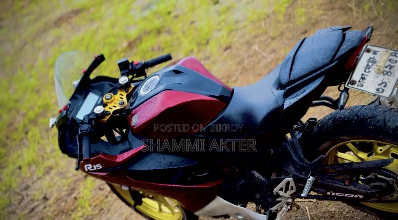Yamaha R15 V3 2020 Gray