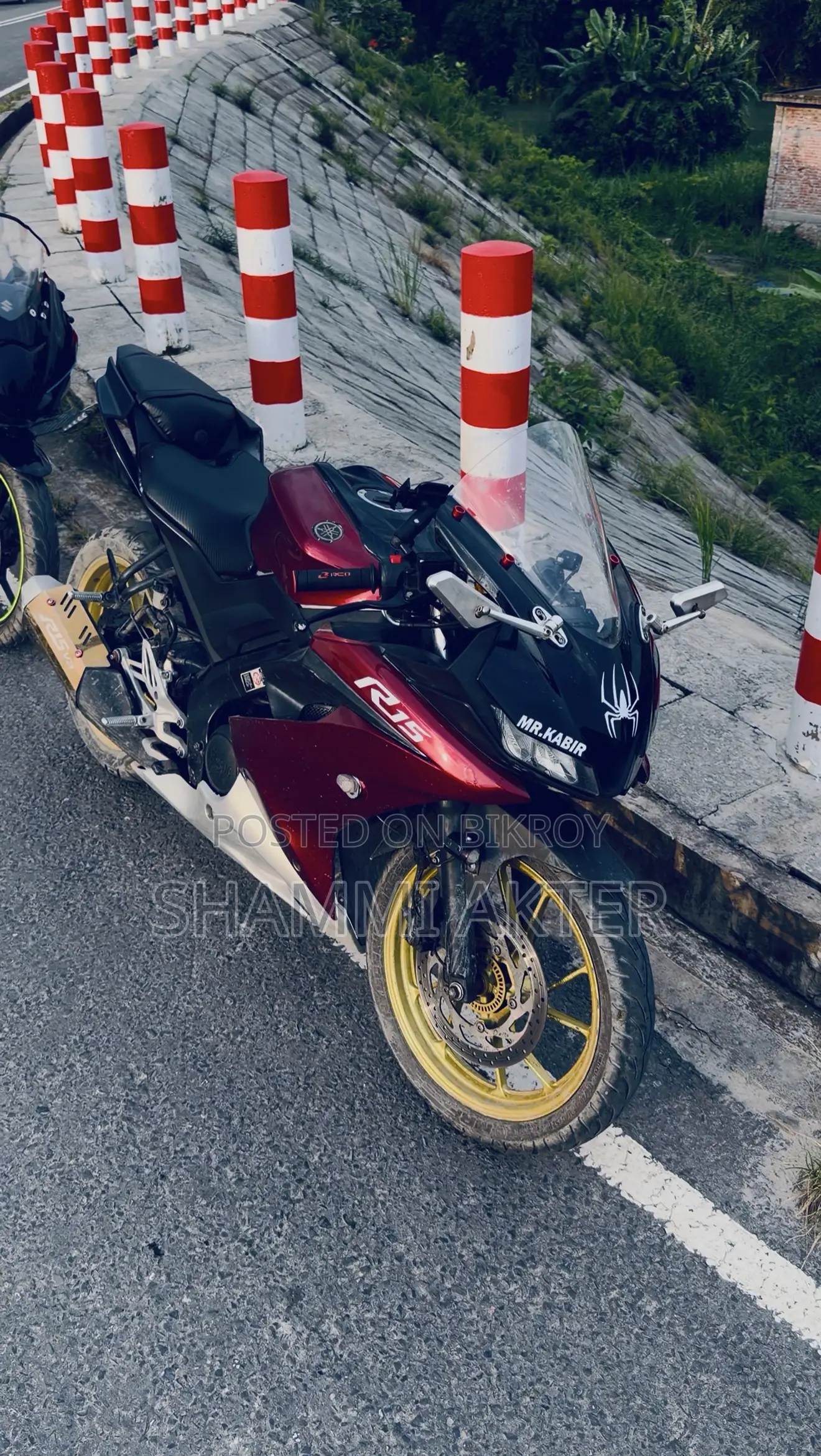 Yamaha R15 V3 2020 Gray