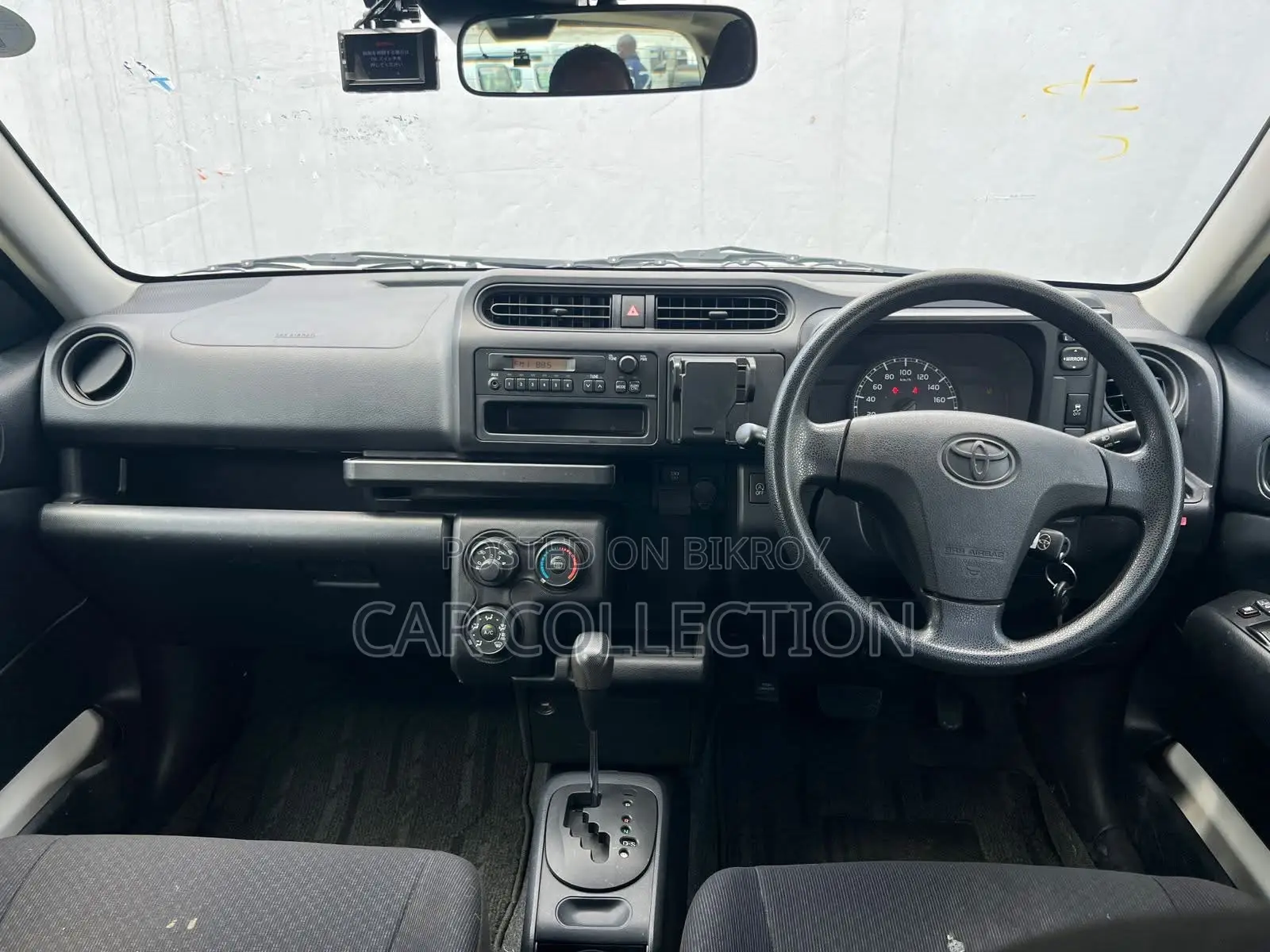 Toyota Probox 1.5 F 2WD 2021 White