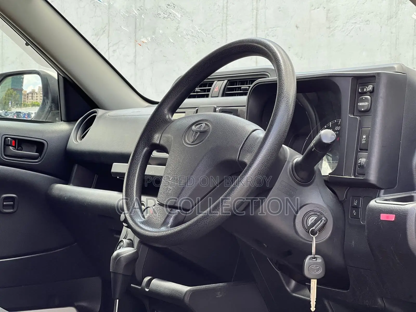 Toyota Probox 1.5 F 2WD 2021 White