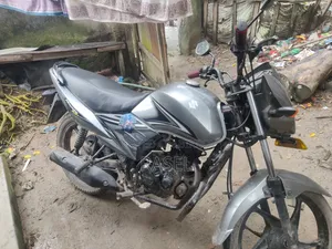 Suzuki Hayate EP 2022 Silver