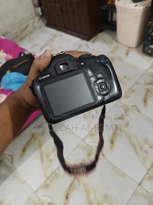 ডিএসএলআর ক্যামেরা